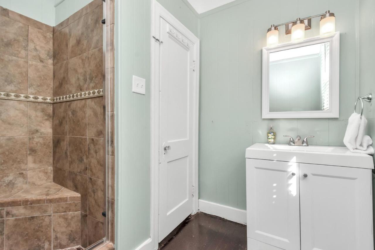2 Kitchens,2 Living Rooms,4 Bedrooms-Close To All! Γκάλβεστον Εξωτερικό φωτογραφία