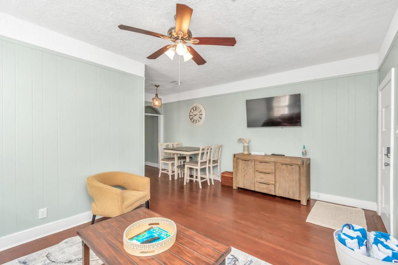 2 Kitchens,2 Living Rooms,4 Bedrooms-Close To All! Γκάλβεστον Εξωτερικό φωτογραφία
