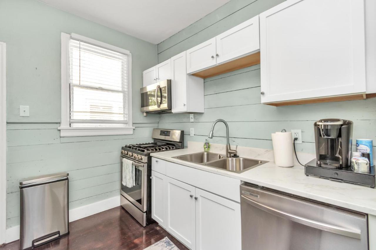 2 Kitchens,2 Living Rooms,4 Bedrooms-Close To All! Γκάλβεστον Εξωτερικό φωτογραφία