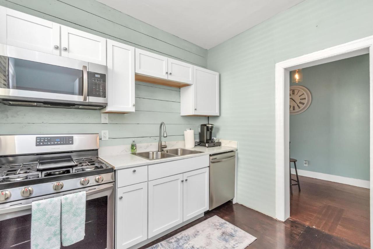 2 Kitchens,2 Living Rooms,4 Bedrooms-Close To All! Γκάλβεστον Εξωτερικό φωτογραφία